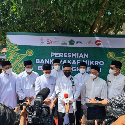OJK Resmikan Bank Wakaf Mikro Astra di Banda Aceh